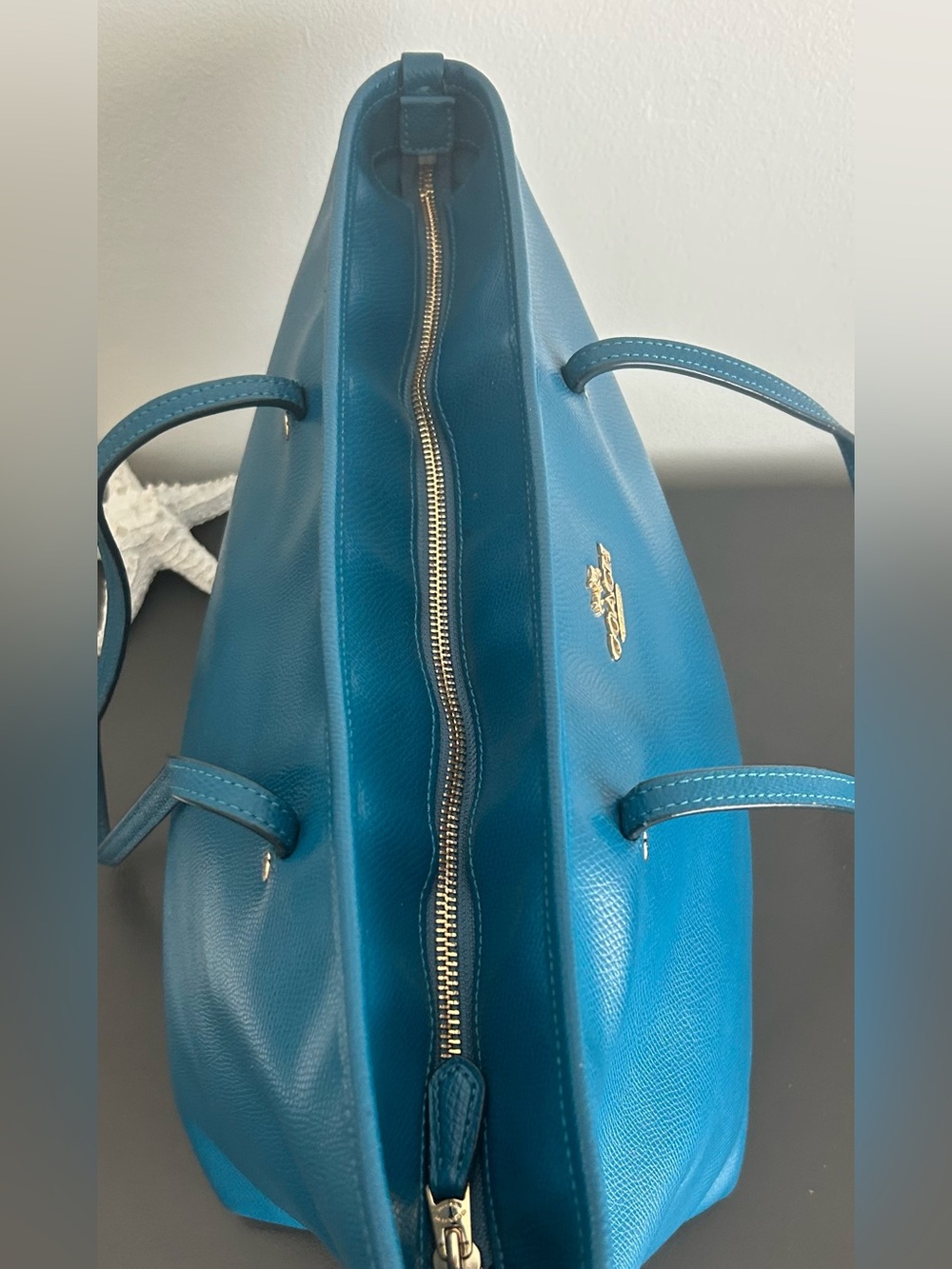 Coach Turquoise Teal Pebbled Leather Tote zip top structured shoulder bag - Picture 9 of 11